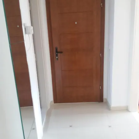 Vana شقة